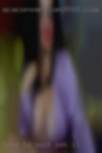 Love to suck and enjoy dirty talk in Pekin, IL. Love to suck and enjoy dirty talk in Pekin, IL.