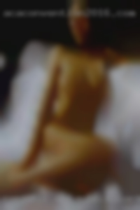 Romantic and submissive 5'8" nude and. Romantic and submissive 5'8" nude and.